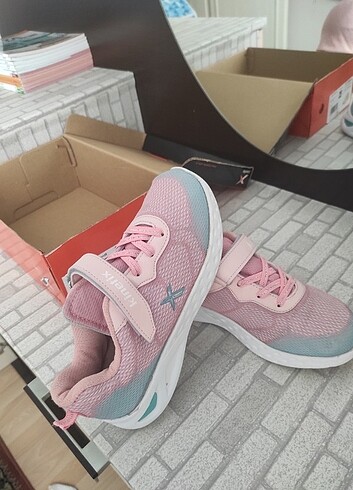 Kinetix Pembe spor ayakkabı