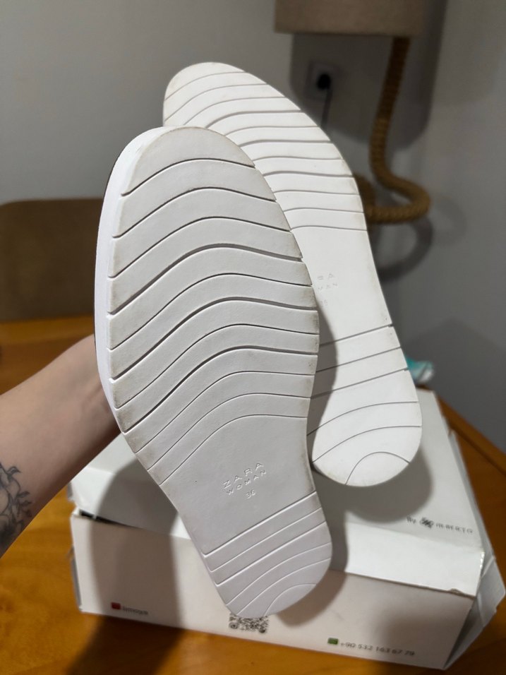 Zara Pudra Süet Bağcıklı Rahat Sneaker — görsel 3/6