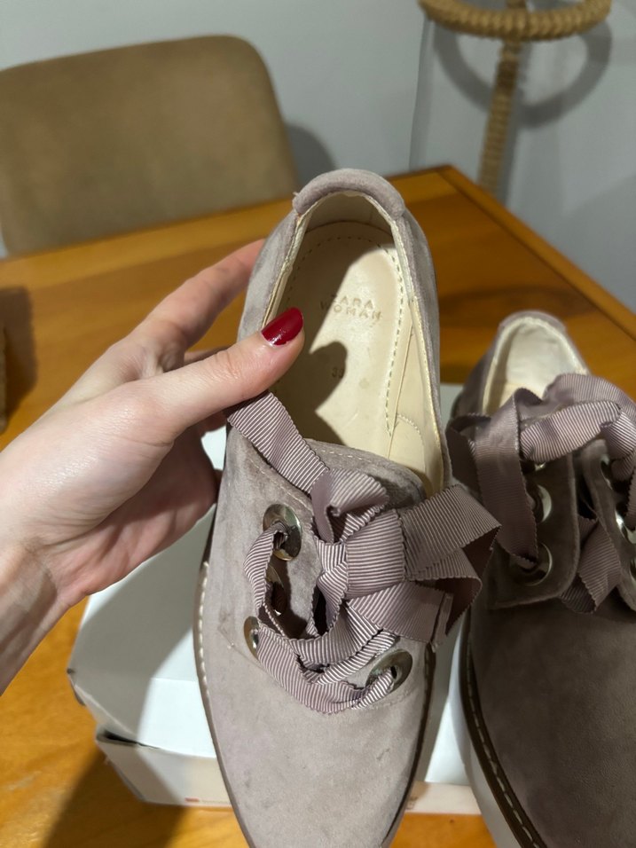 Zara Pudra Süet Bağcıklı Rahat Sneaker — görsel 5/6