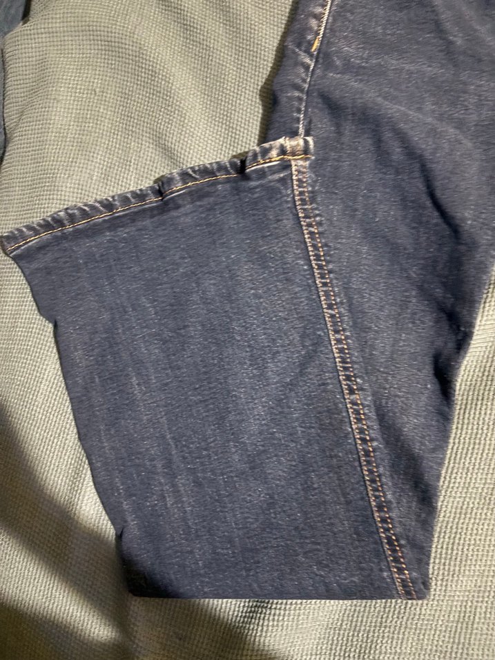 Pull and Bear Koyu Mavi İspanyol Paça Denim Jean — görsel 4/8