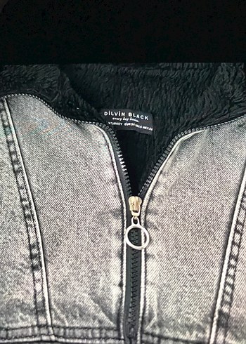 Kadın Gri Tüy Detaylı Denim Ceket - Görsel 3