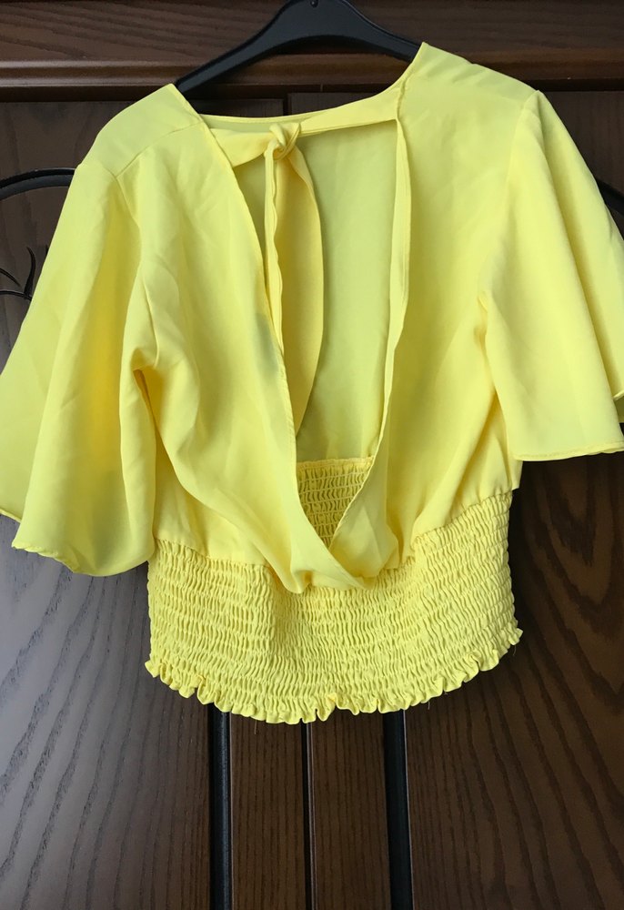 Sarı Pilili Kısa Kollu Kadın Bluz - Görsel 2