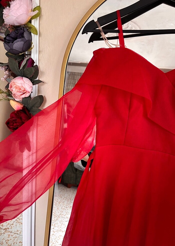 Kırmızı uzun abiye - Görsel 3