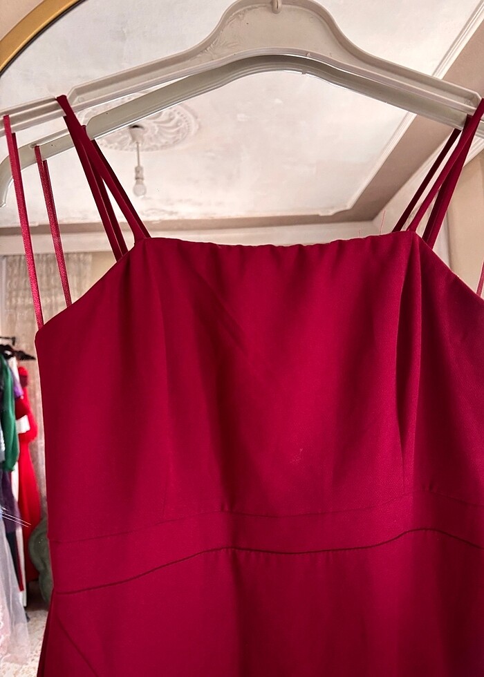 Kırmızı abiye - Görsel 3