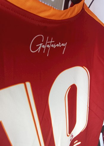 l/xl Beden kırmızı Renk LEROY SANE EFSANE GALATASARAY FORMASI