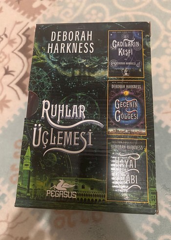 Deborah Harkness Ruhlar Üçlemesi Seti