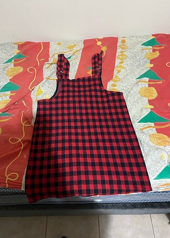 Kırmızı Kareli Askılı Kısa salopet - Görsel 3