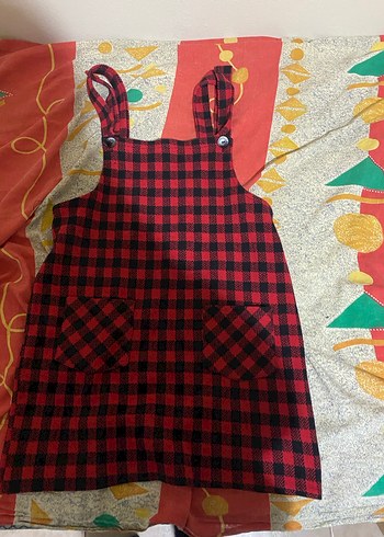 Kırmızı Kareli Askılı Kısa salopet - Görsel 4