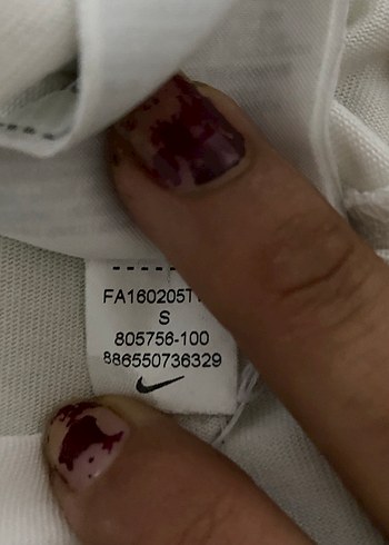 Nike Beyaz Kadın Baskılı Tişört - Görsel 7