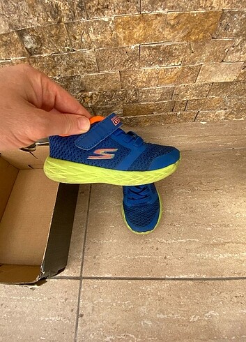 24 Beden çeşitli Renk Skechers Erkek Çocuk Spor Ayakkabi
