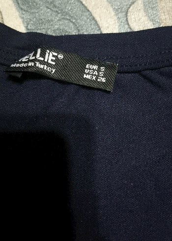 Düğmeli Siyah V Yaka Hamile Tişört - Görsel 3