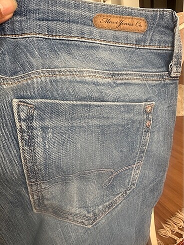 26 Beden mavi Renk Mavi jeans bayan jean