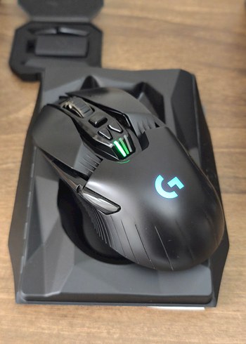 Logitech G903 Kablosuz Siyah Oyun Mouse'u - Görsel 3