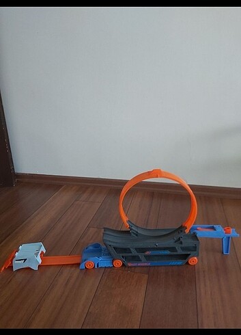 Hotwheels transporter atlayış seti