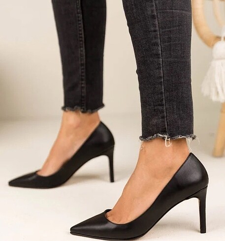 Pumps up marka hakiki deri stiletto