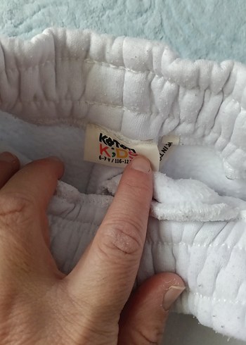 6 Yaş Beden Beyaz Sarı Şeritli Erkek Jogger Eşofman