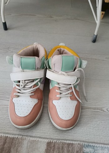 Çocuklar için Çok Renkli Bağcıksız Spor Ayakkabı - Görsel 9