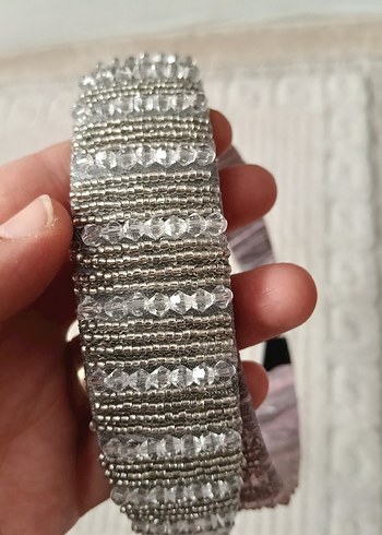 Diğer Boncuklu Bej ve Gri Örgü Saç tacı