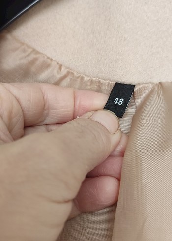 Bej Düğmeli Kadın Klasik Kaban - Görsel 2