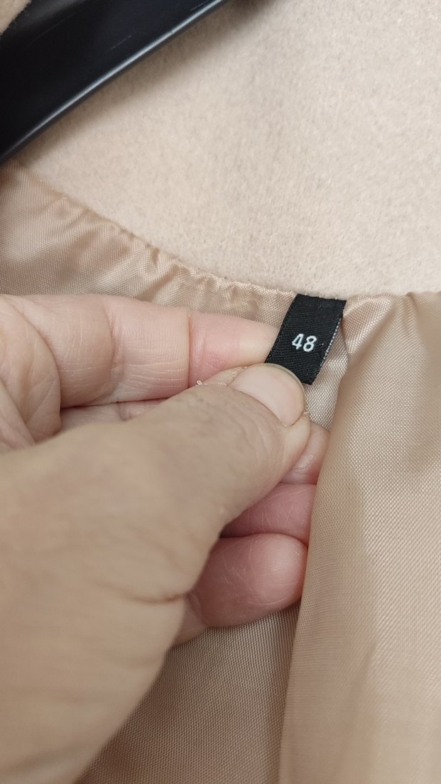 Bej Düğmeli Kadın Klasik Kaban - Görsel 2