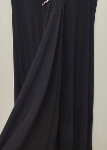 Siyah V Yaka Uzun Drapeli Kadın Elbise - Görsel 5