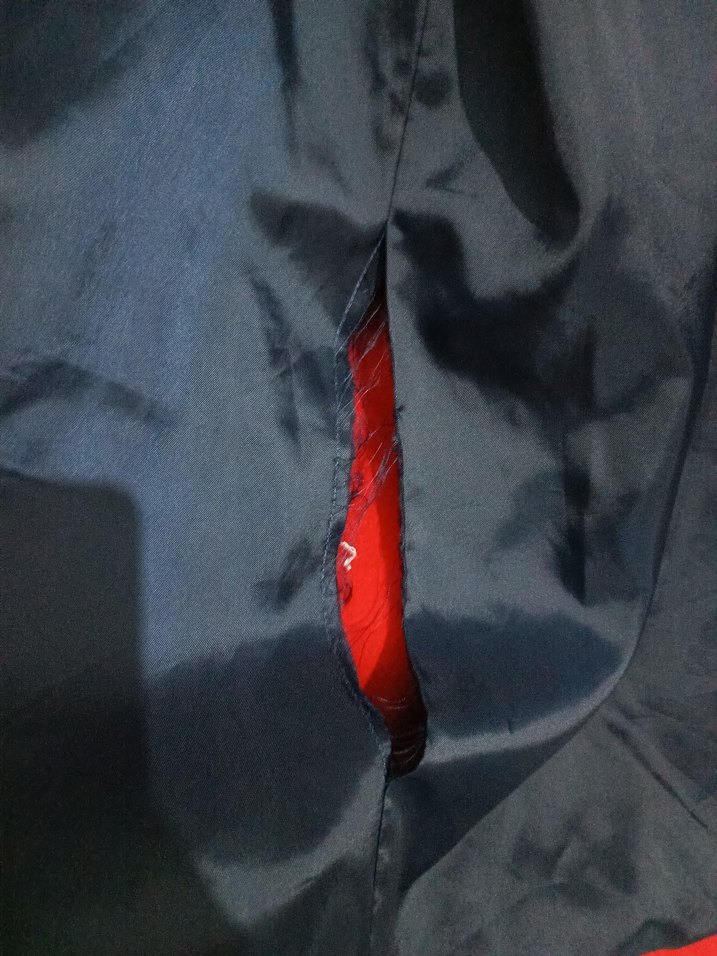 Kırmızı Çift Düğmeli Kaban - Görsel 5