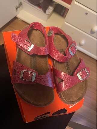 Birkenstock pembe simli
