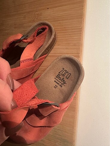 22 Beden Zara Nubuk sandalet
