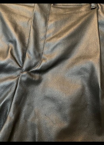 Zara Siyah Kadın Deri Şort - Görsel 5