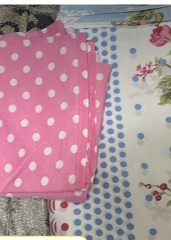 Pembe Puantiyeli Çocuk Çarşafı