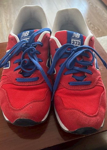New Balance Kırmızı Spor Ayakkabı