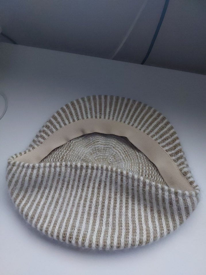 Bej Gri Çizgili Kadın şapka - Görsel 3