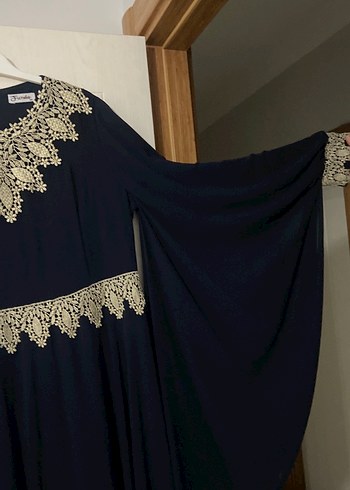 Nakışlı Lacivert Uzun Abiye Elbise - Görsel 3