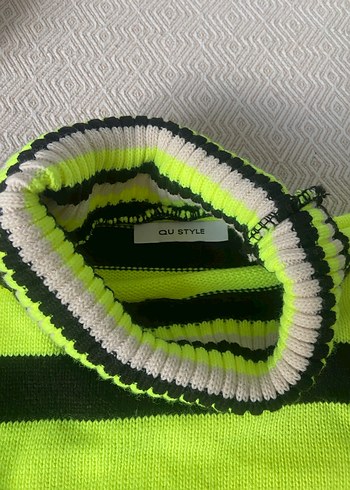 Kadın  Çizgili Boğazlı Örgü Kazak - Görsel 4