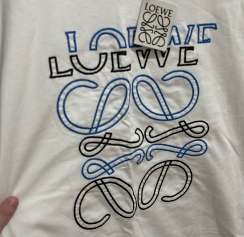 Loewe tişört
Kadın  Tişört - Görsel 2