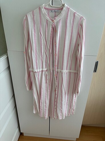 Pembe beyaz çizgili tunik