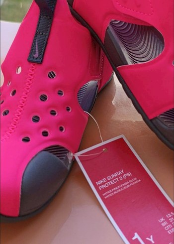 32 Beden Kız Çocuk Nike Sunray Sandalet