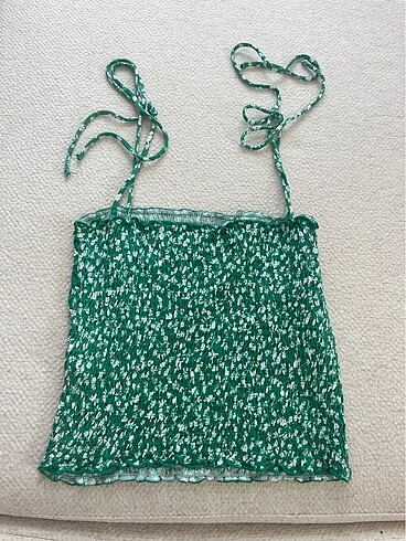 Stradivarius ip askılı crop