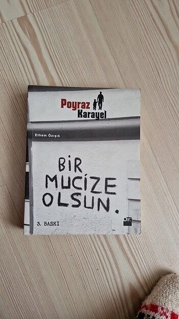 Poyraz Karayel Kitabı