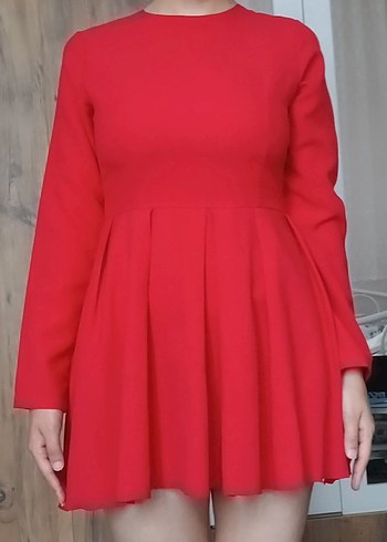 Uzun Kollu Kırmızı Piliseli Mini Elbise - Görsel 5