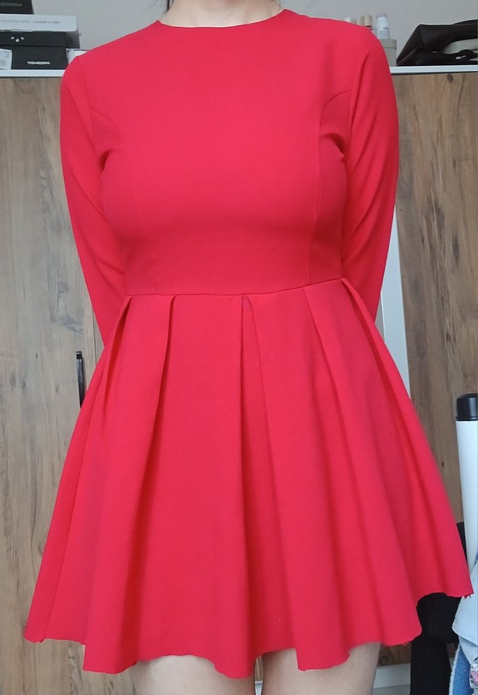 Uzun Kollu Kırmızı Piliseli Mini Elbise - Görsel 2
