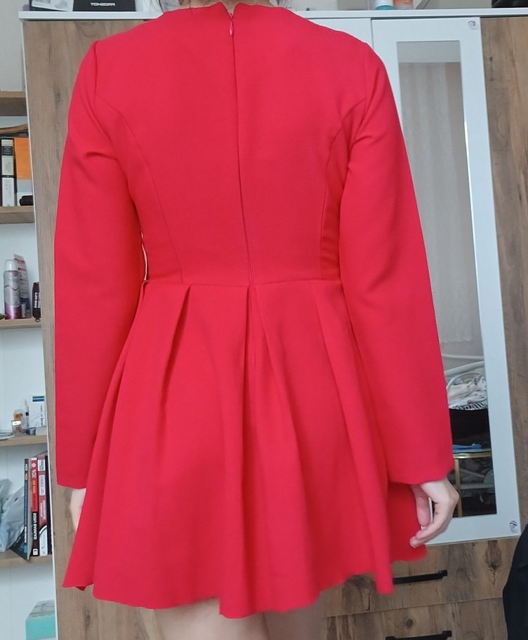 Uzun Kollu Kırmızı Piliseli Mini Elbise - Görsel 4