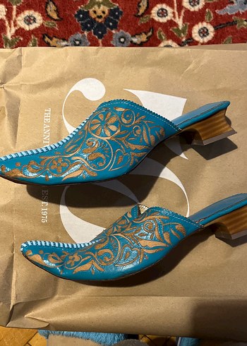 Nakışlı Mavi Kadın Süet Dolgu Topuk Terlik - Görsel 3