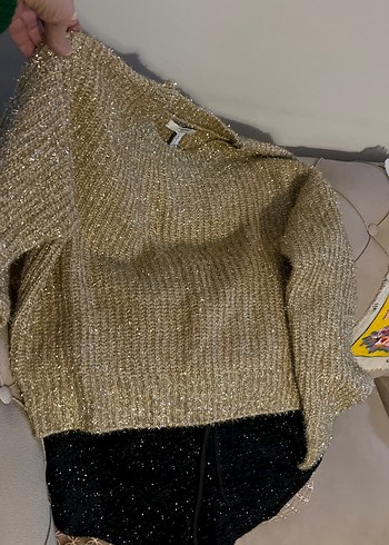 Kadın Parlak Simli Siyah Mini Şort - Görsel 4