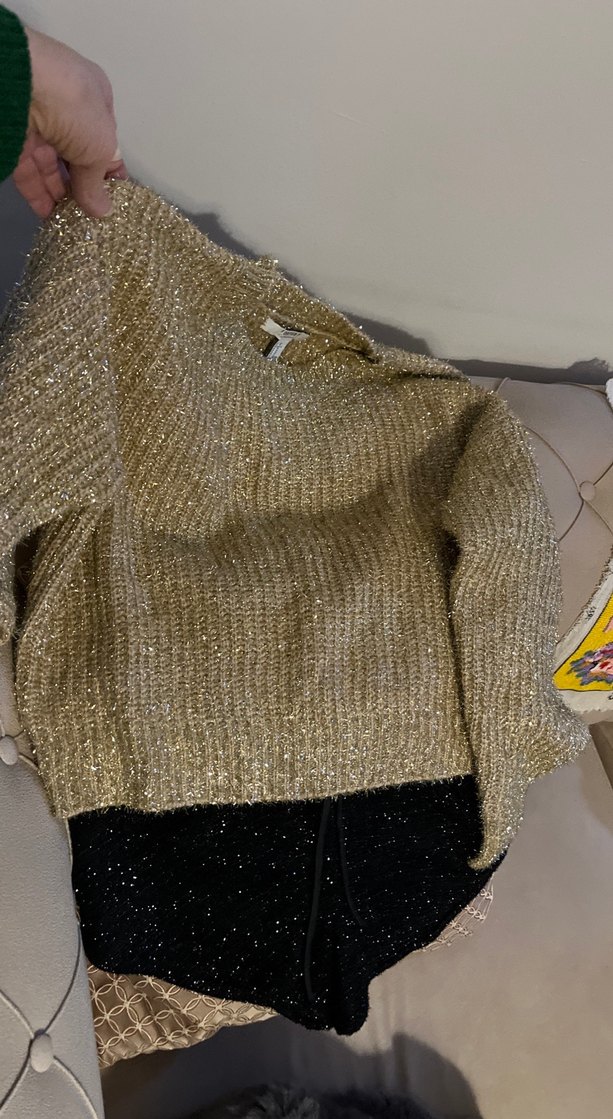 Kadın Parlak Simli Siyah Mini Şort - Görsel 4