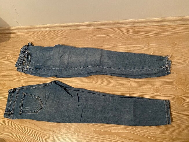 Zara Jeans
