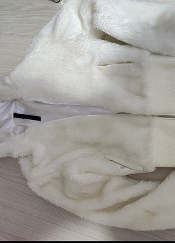 Bershka Beyaz kurk peluş ceket mont