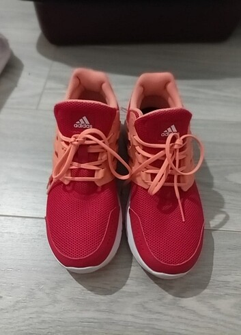 adidas spor ayakkabı 