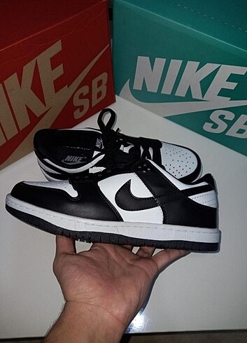 Nike sb dunk panda 