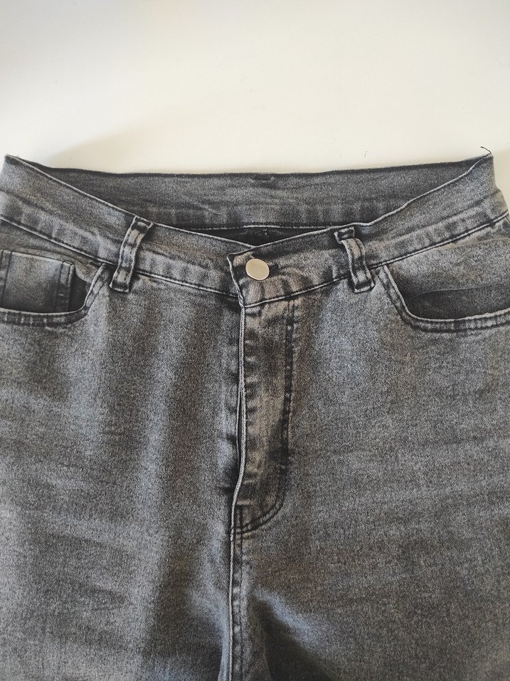 Gri Düğmeli Kadın Denim Pantolon - Görsel 2